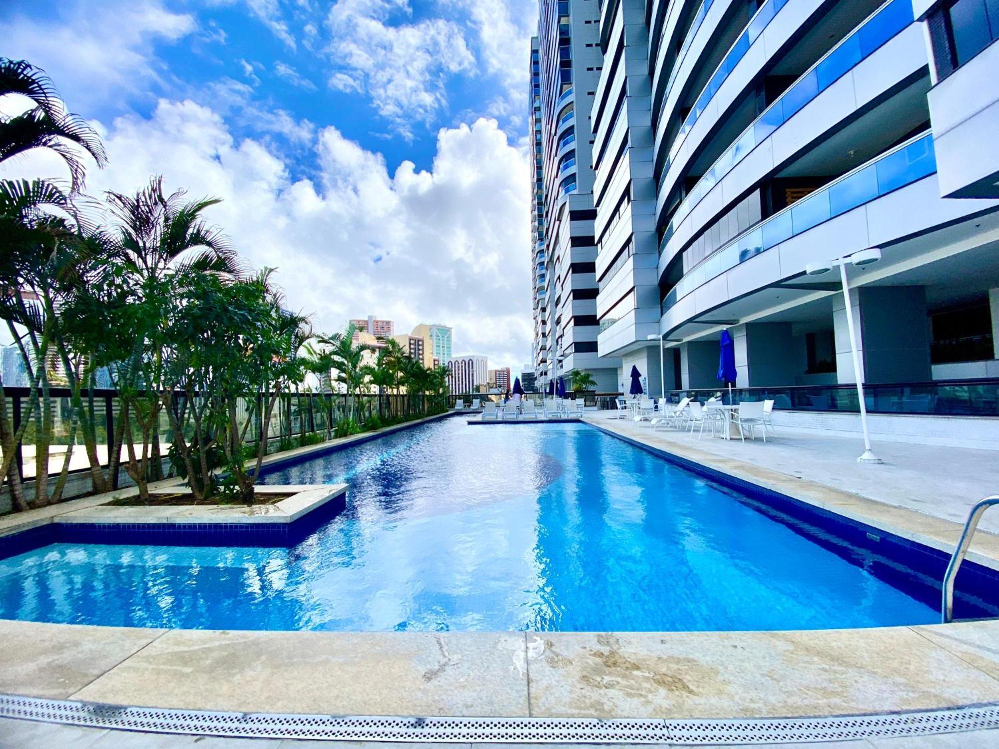 No 28º Andar, Piscina, Garagem, Academia - Shopping * Salvador